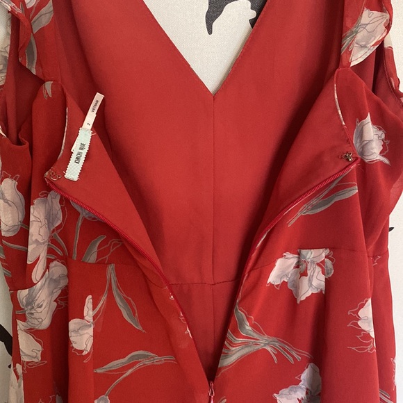 LAST MARKDOWN!!! Flirty Floral Romper by Kimchi Blue - Sz 2 - Picture 7 of 9